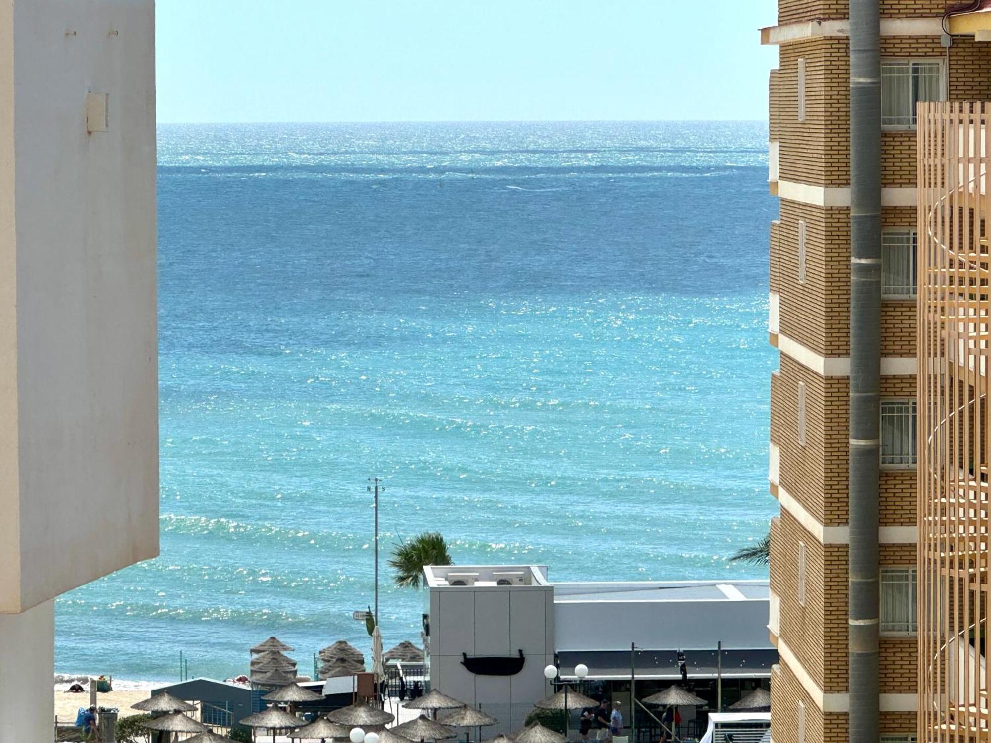 Appartement La Carihuela A 150 Metros De La Playa Con Espectaculares Vistas à Torremolinos Extérieur photo